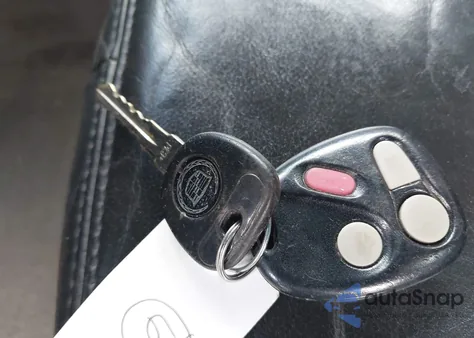 2005 Cadillac Cts Standard from USA, damaged, VIN 1G6DP567450158589